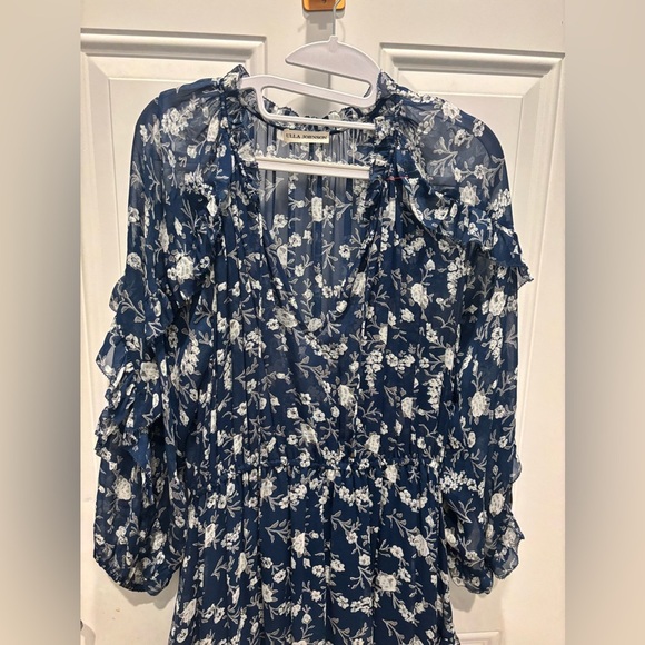 Ulla Johnson Alissa Dress in Blue
Size 8 - Picture 6 of 8